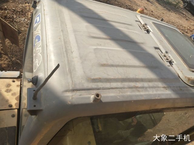 徐工 XE135B 挖掘机