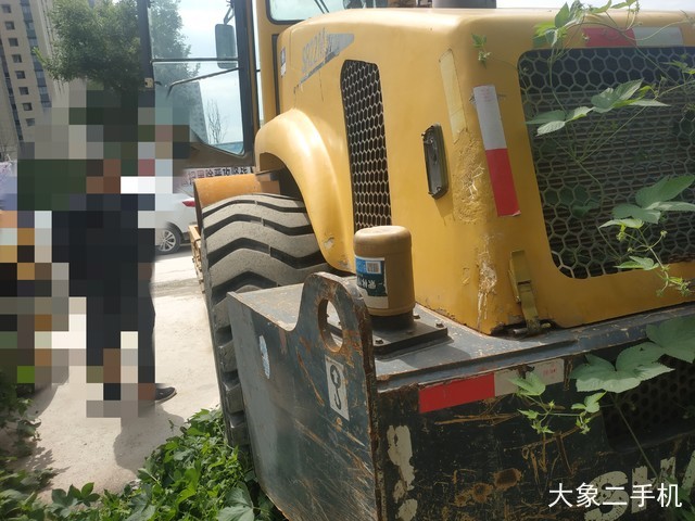 山推 SR22M 压路机