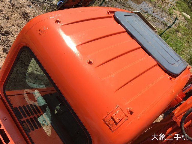 斗山 DX150LC 挖掘机