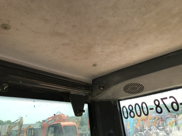 三一重工 SY75C 挖掘机