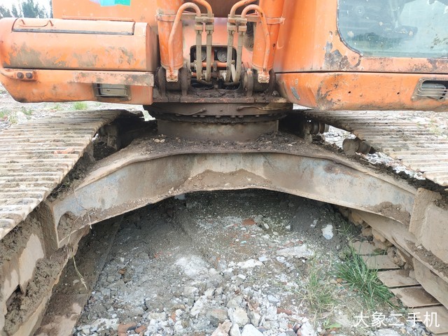 斗山 DH225LC-9 挖掘机