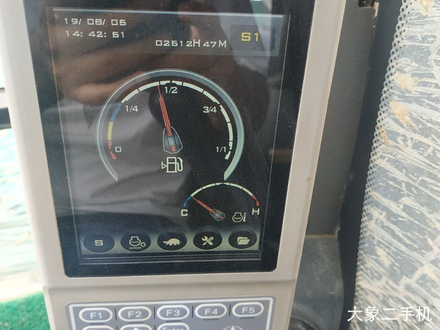 三一重工 SY245H 挖掘机