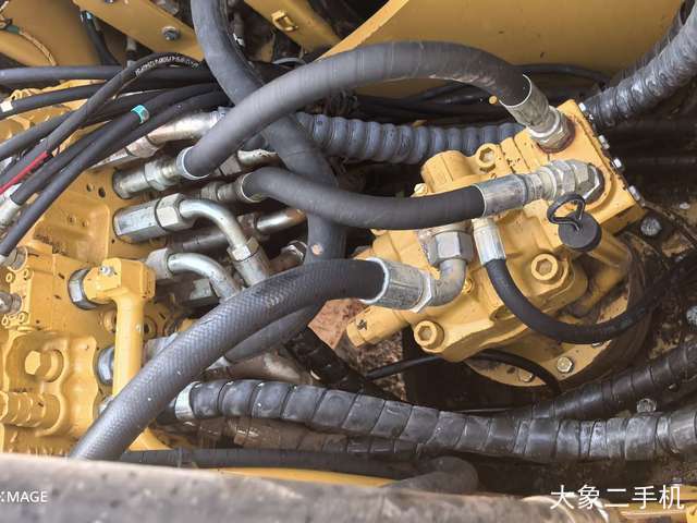 卡特彼勒 318D液压 挖掘机