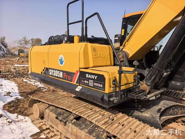 三一重工 SY245H 挖掘机