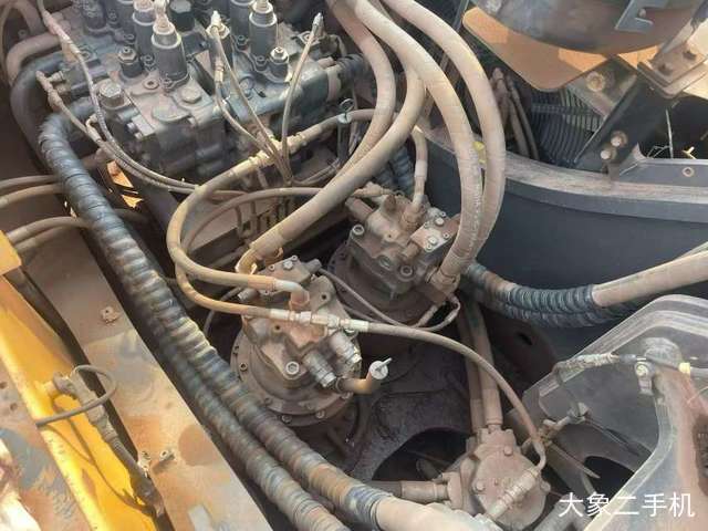 沃尔沃 EC480D 挖掘机