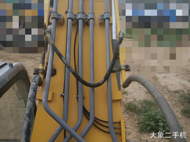 徐工 XE370CA 挖掘机