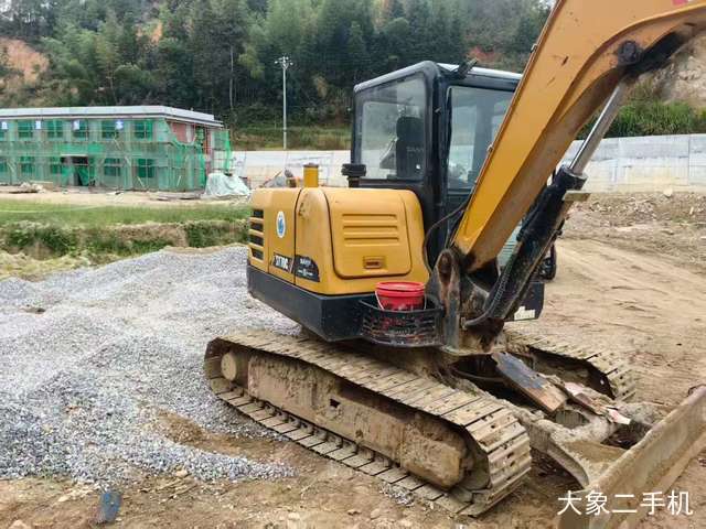 三一重工 SY55C 挖掘机