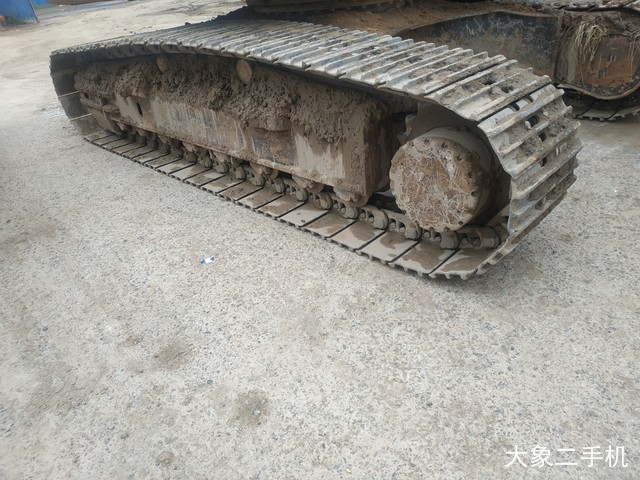 三一重工 SY215C-9 挖掘机