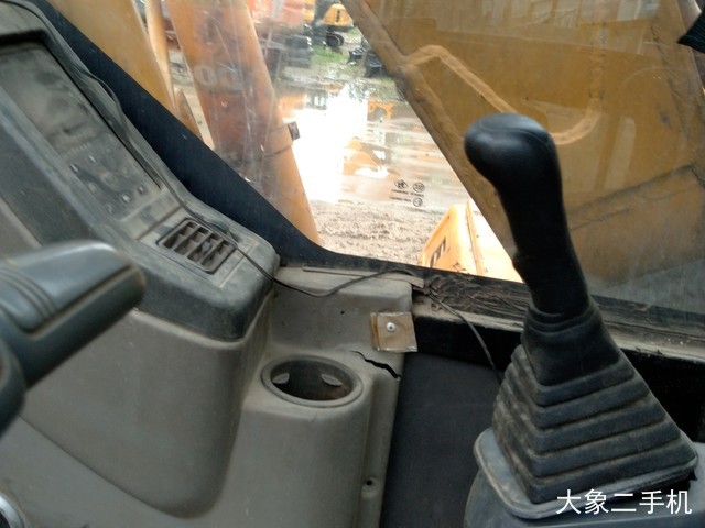 恒特重工 HT150 挖掘机