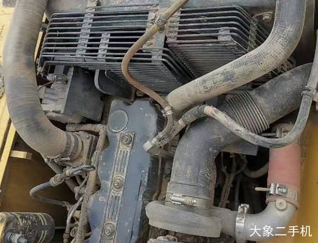 小松 PC200-8M0 挖掘机