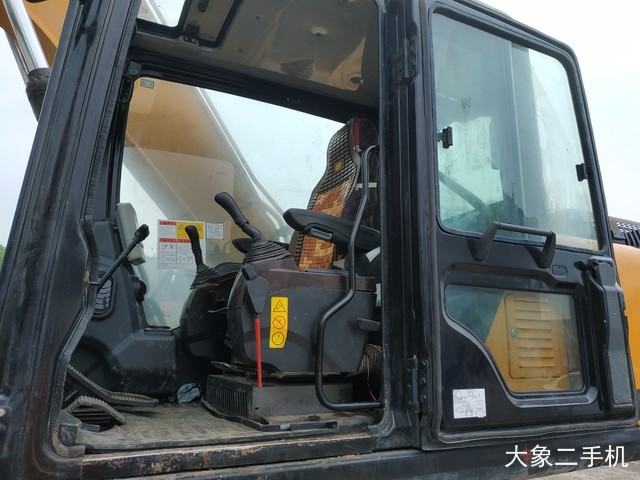 三一重工 SY205C-9 挖掘机