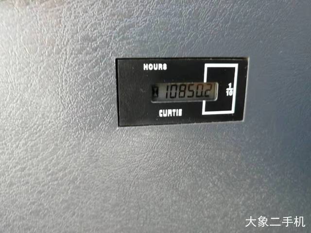 现代 R275LC-9T 挖掘机