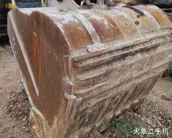 沃尔沃 EC240BLC 挖掘机