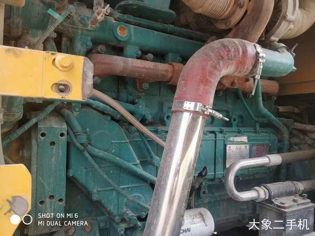 山东临工 L956F 装载机