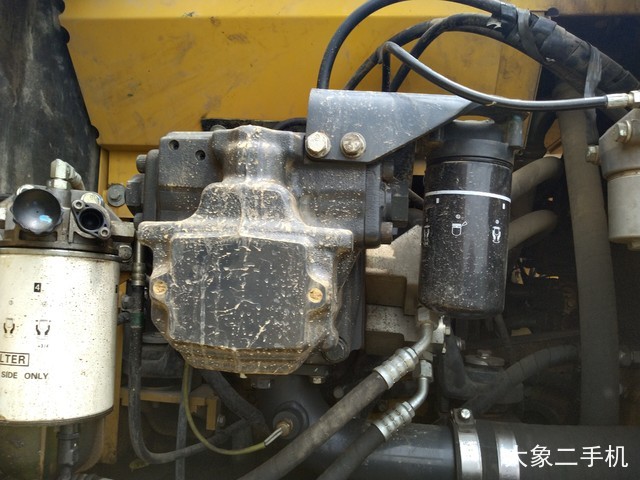 小松 PC240LC-8M0 挖掘机