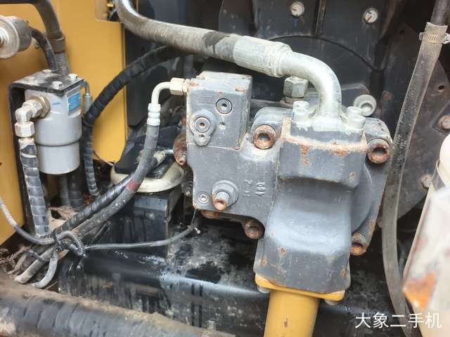 三一重工 SY70C 挖掘机