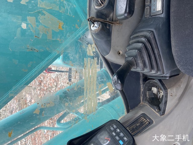 神钢 SK260LC-8 挖掘机