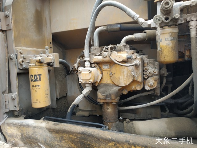 卡特彼勒 323D液压 挖掘机