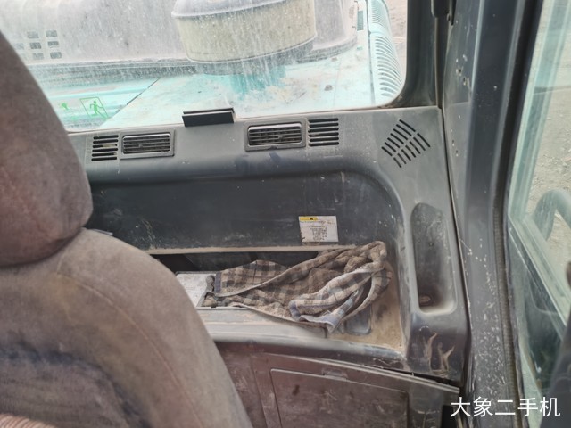 神钢 SK350LC-8 挖掘机