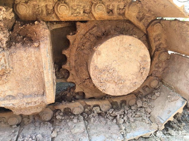 现代 R150LC-9 挖掘机