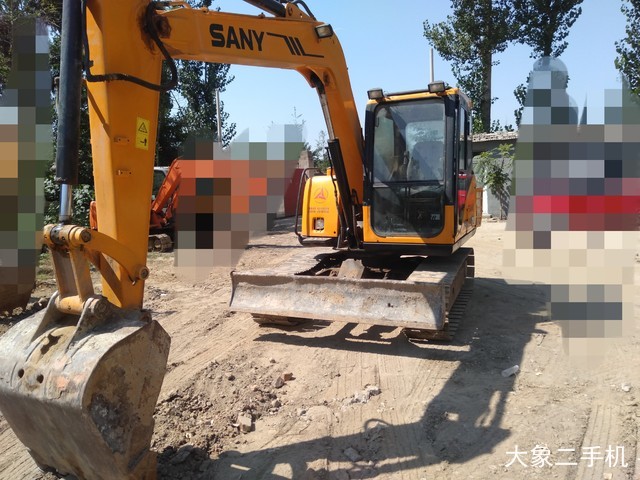 三一重工 SY75C 挖掘机