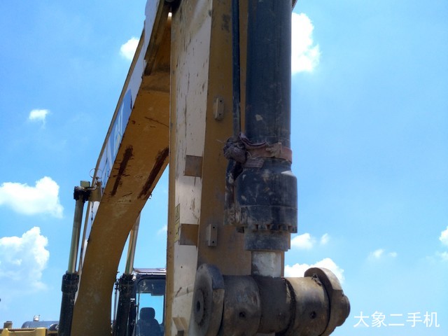 卡特彼勒 329D 挖掘机