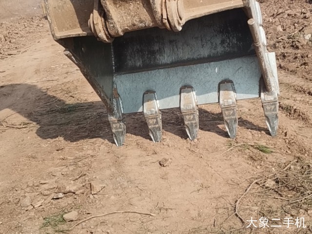 斗山 DX380LC 挖掘机