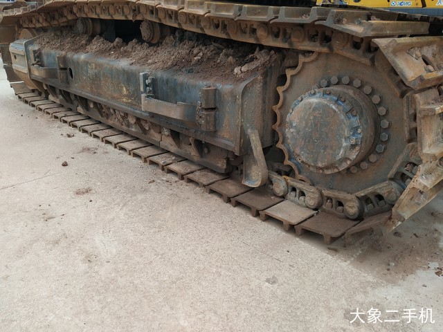 徐工 XE470D 挖掘机