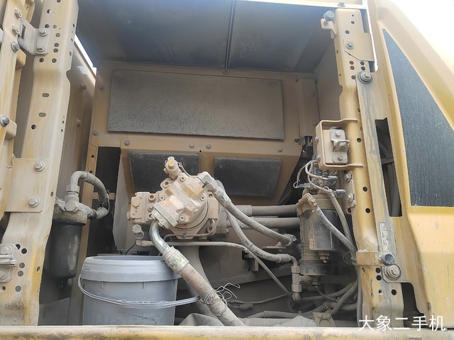 卡特彼勒 336D2 GC - 中国 NR III 挖掘机