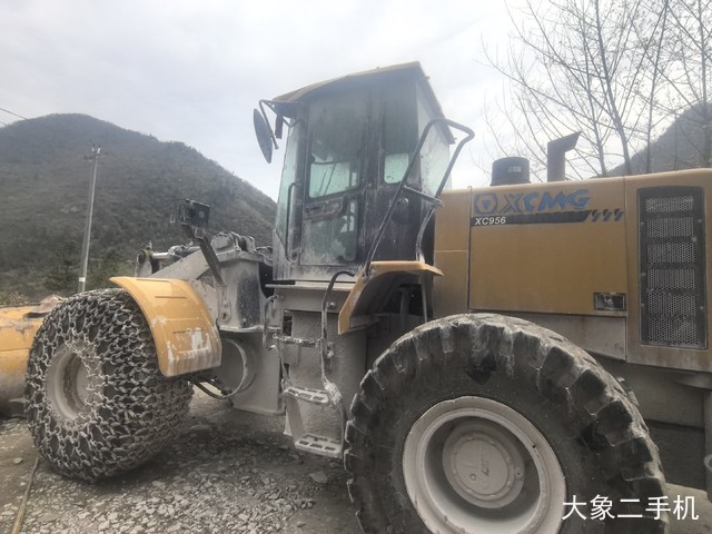 徐工 LW500HV 装载机