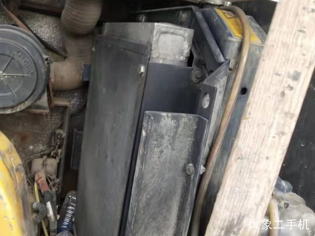 三一重工 SY75C-8 挖掘机