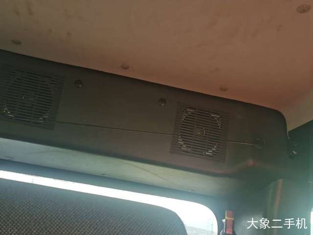 三一重工 SY285C 挖掘机