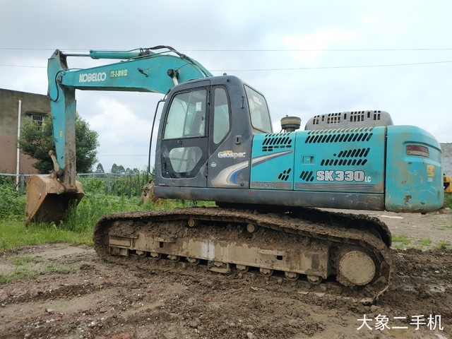 神钢 SK260LC-8 挖掘机