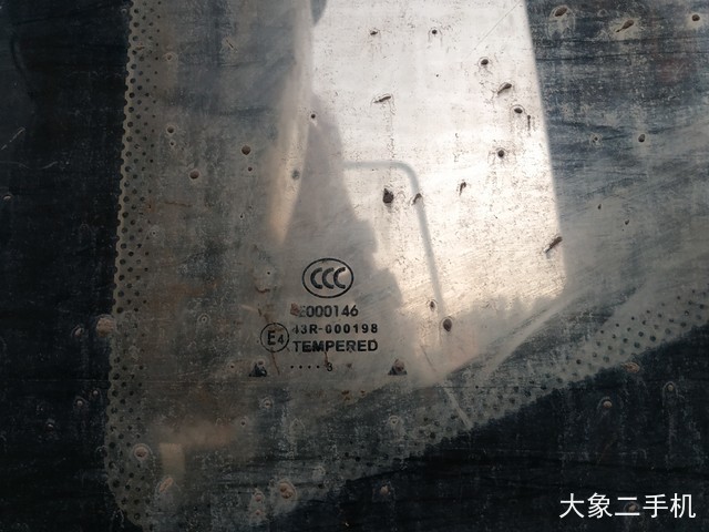 三一重工 SY215C 挖掘机