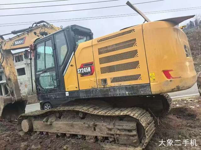 三一重工 SY245H 挖掘机