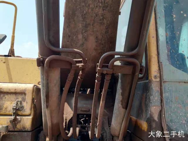 沃尔沃 EC210BLC 挖掘机