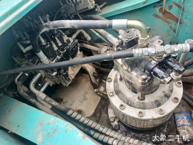 神钢 SK350LC-8 挖掘机