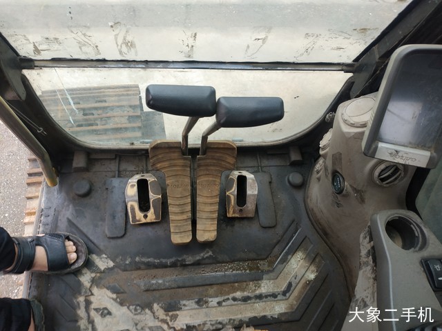 沃尔沃 EC480DL 挖掘机