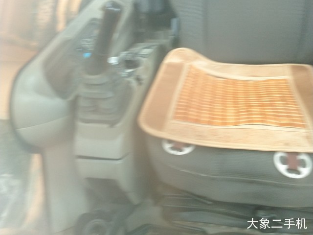 凯斯 CX300B 挖掘机