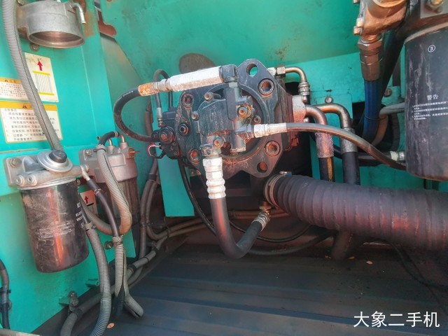 神钢 SK380D 挖掘机