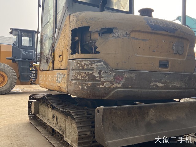 徐工 XE60 挖掘机