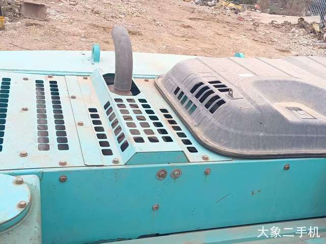 神钢 SK250-10 挖掘机