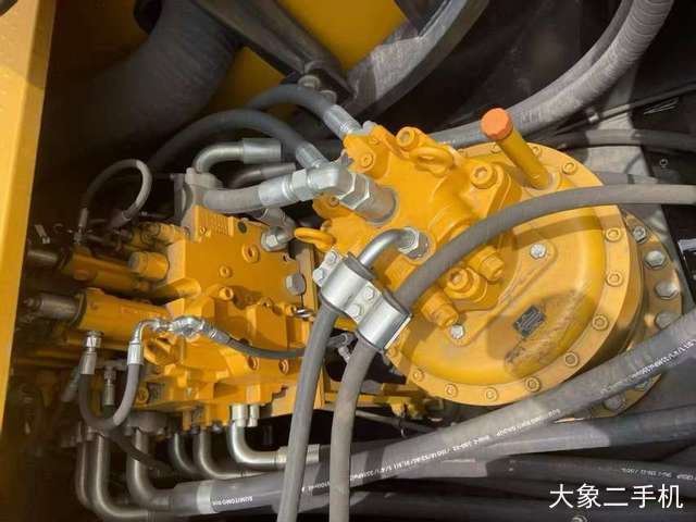 三一重工 SY500H 挖掘机