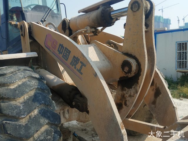 成工 CG955 装载机