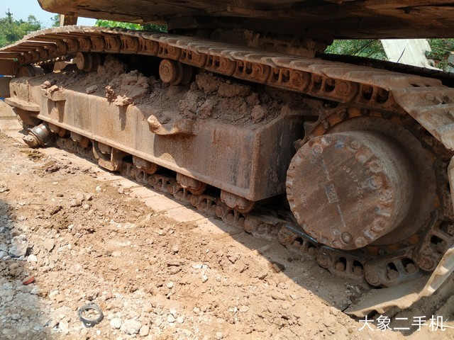 小松 PC200-8 挖掘机