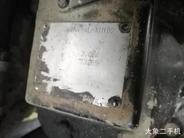 现代 R60-9 挖掘机