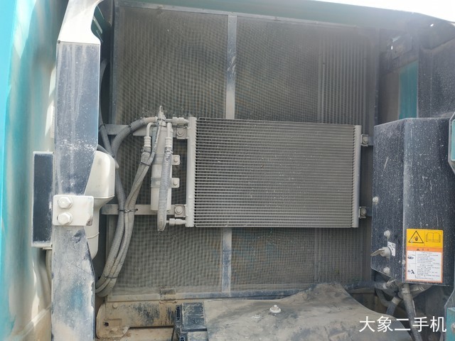 神钢 SK260LC-10 挖掘机