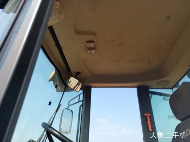 山东临工 L955F 装载机