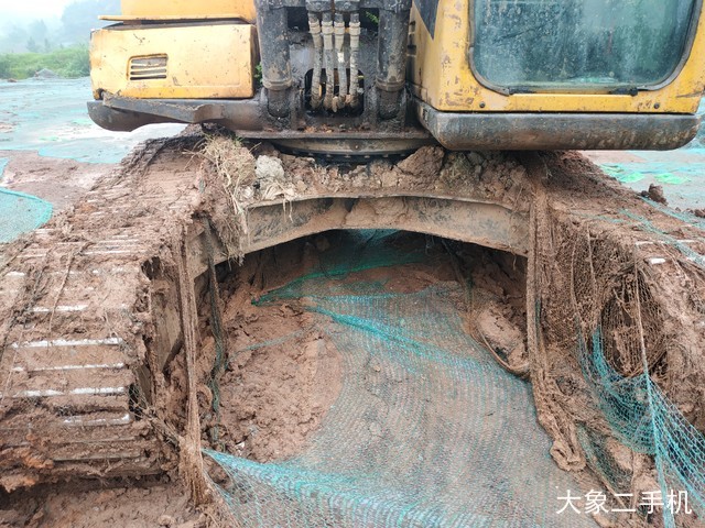 三一重工 SY135C 挖掘机