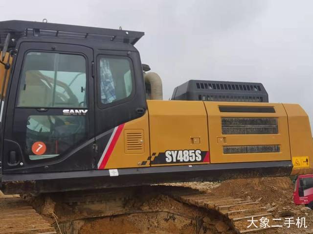 三一重工 SY375H 挖掘机